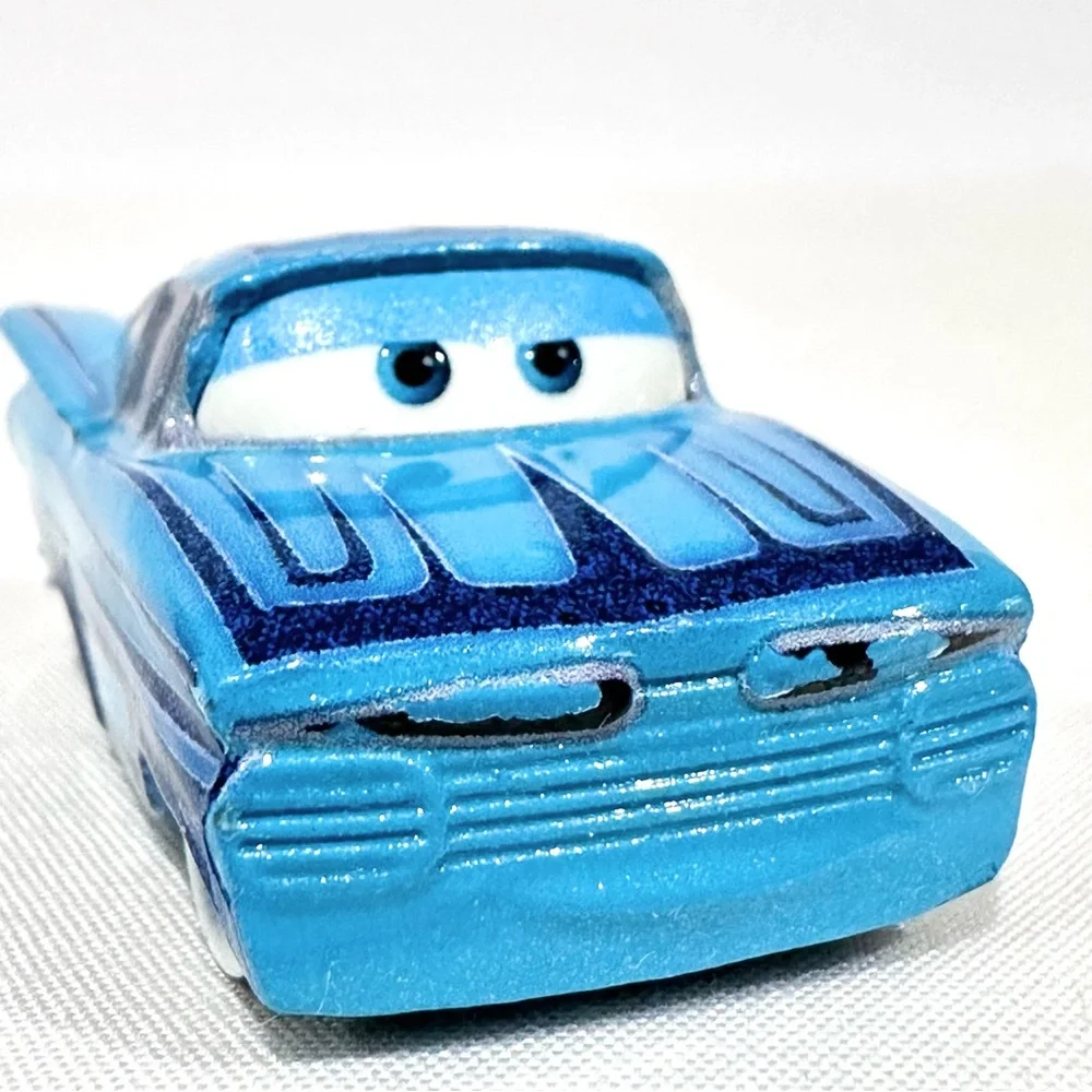 Disney Cars Die-cast Mini Racers Intro Ramone Mattel 2016